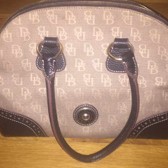 Dooney and Burke Monogram Bag - Picture 2 of 8